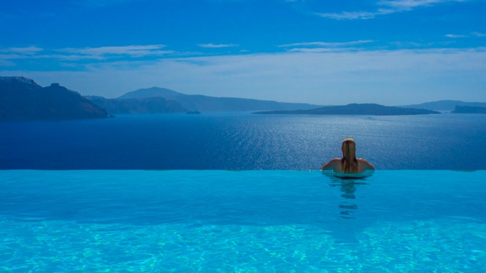 10 Incredibly beautiful Greek Islands