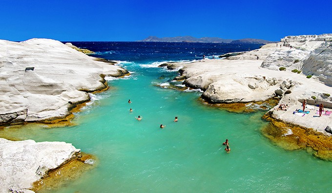 Sarakiniko beach, Milos