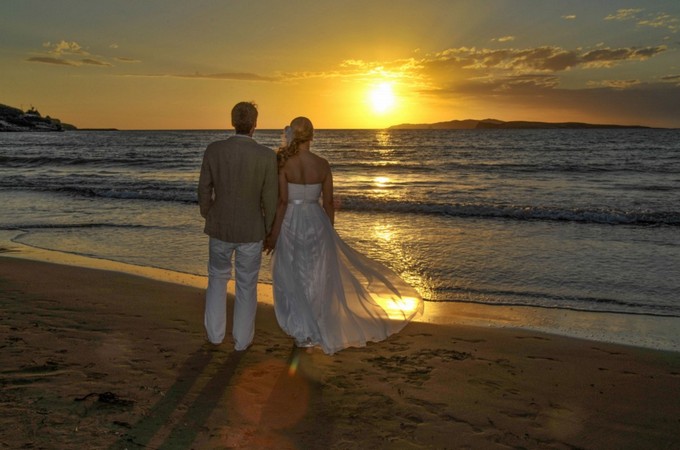 Greek Islands Honeymoon Destinations