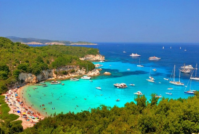 Paxos and Antipaxos islands