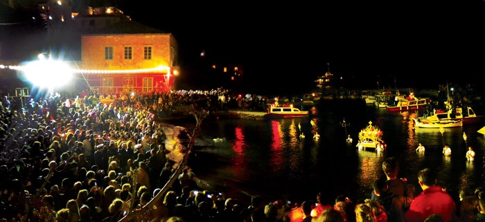 Easter in Mykonos