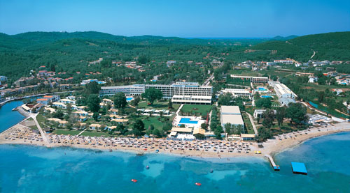 Messonghi Beach Hotel / Corfu